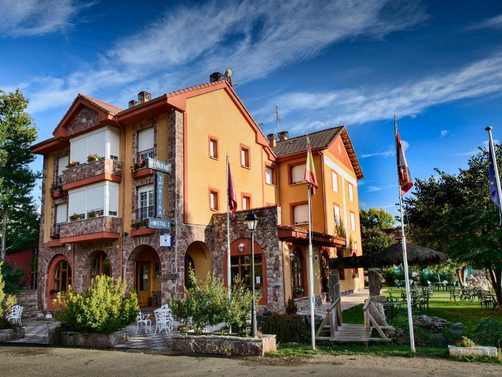 Hotel Tierra de la Reina Boca de Huérgano Zimmer foto